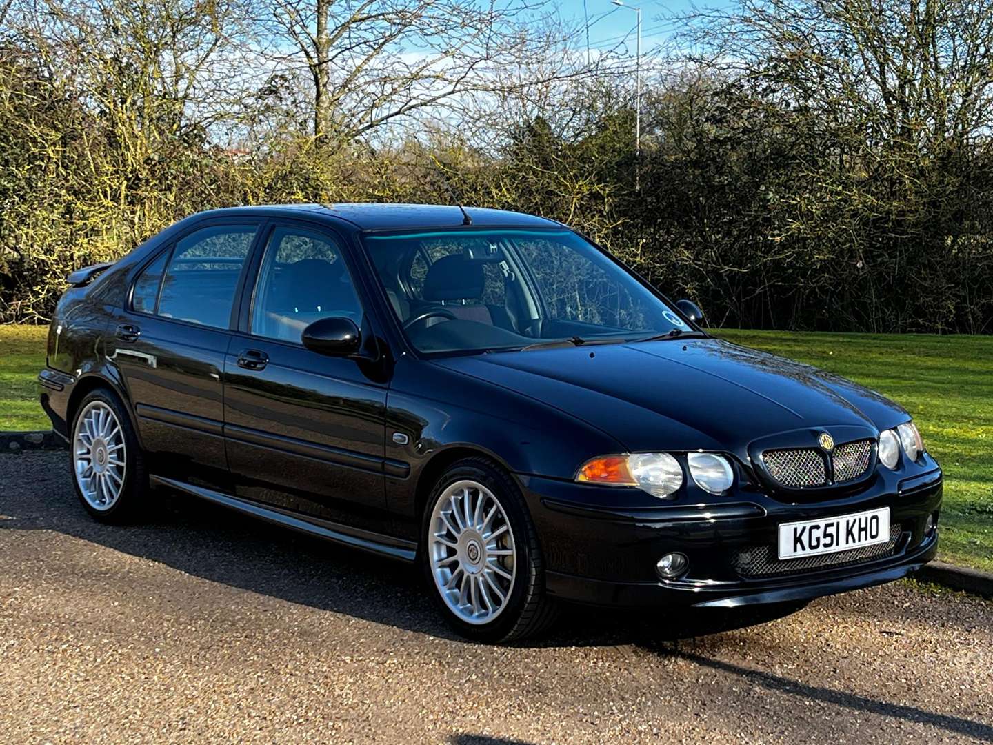 <p>2001 MG ZS 180</p>