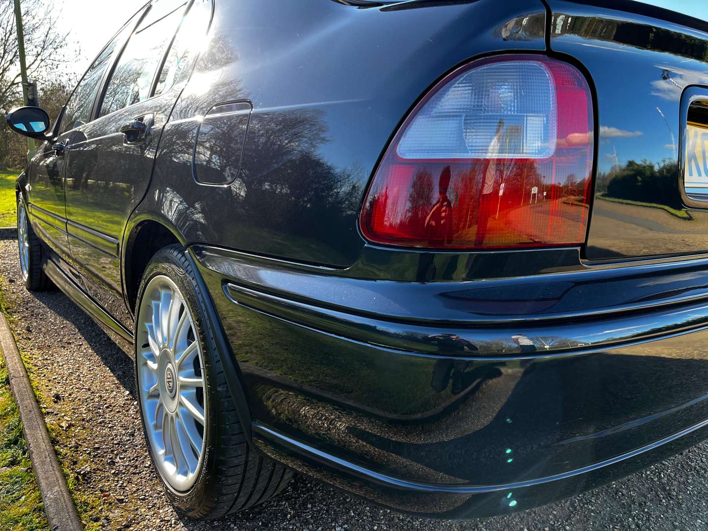 <p>2001 MG ZS 180</p>