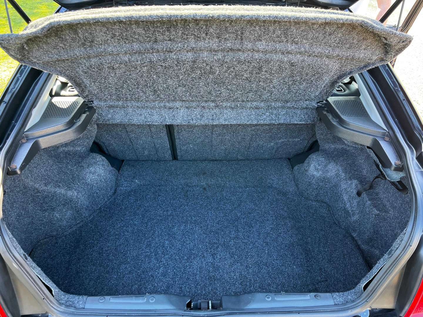 <p>2001 MG ZS 180</p>