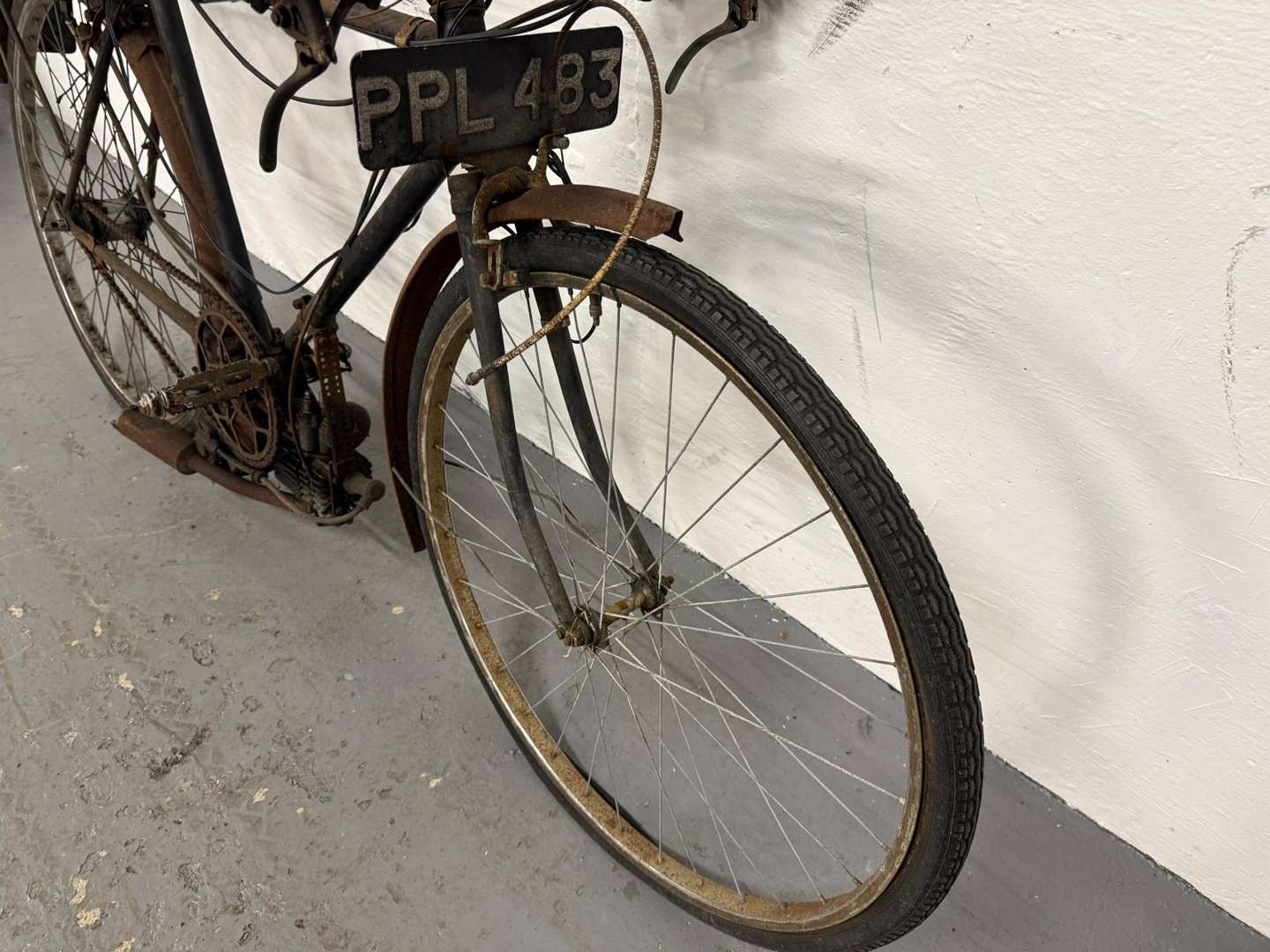 <p>1955 MOSQUITO</p>