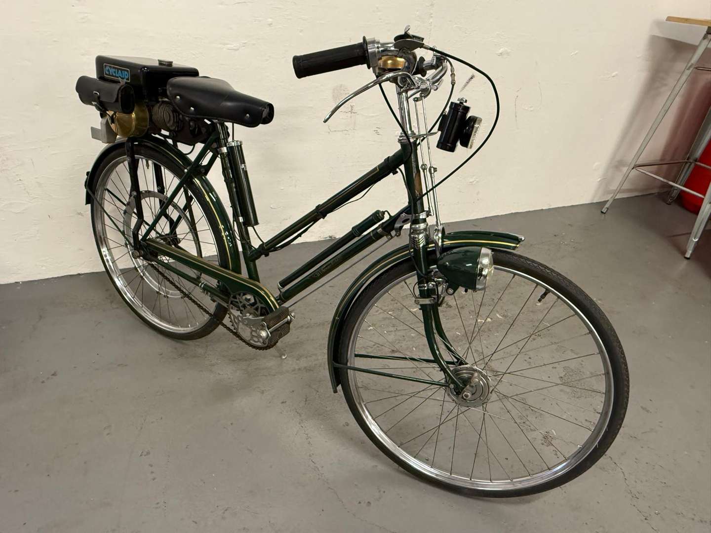 <p>1952 BRITISH SALMSON CYCLAID</p>