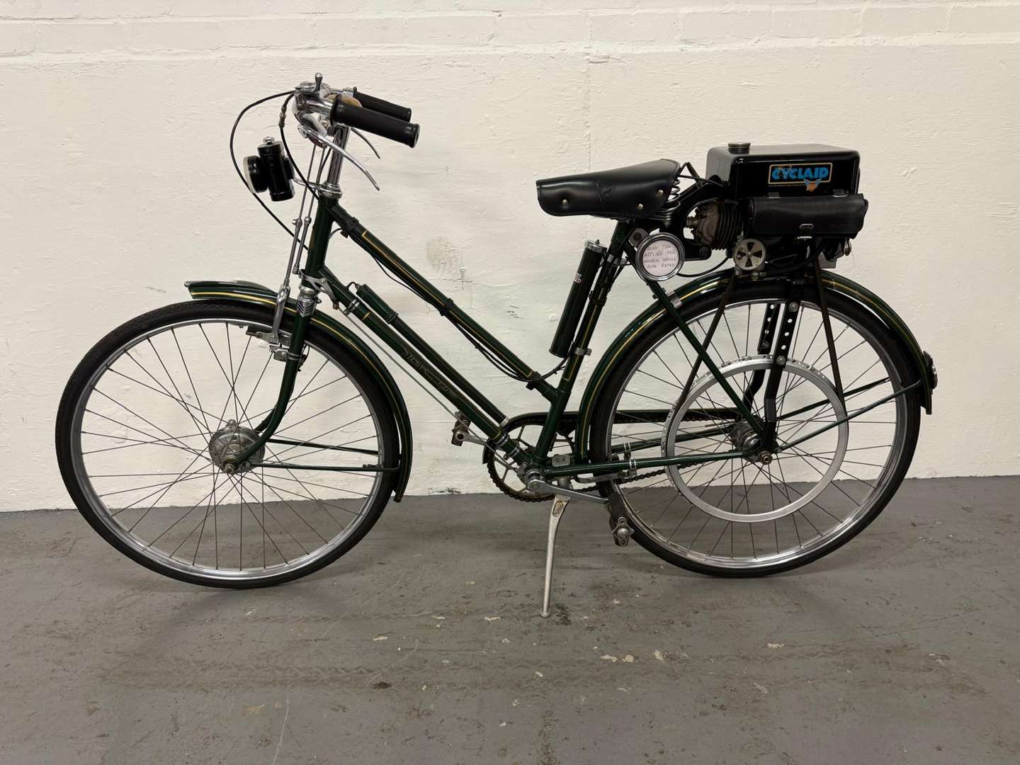 <p>1952 BRITISH SALMSON CYCLAID</p>