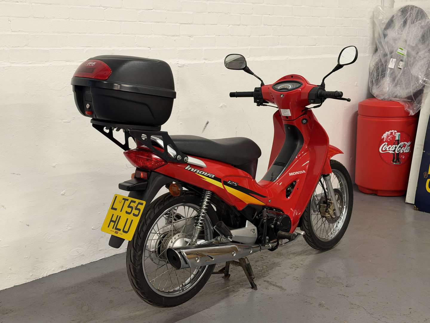 <p>2005 HONDA ANF 125-5</p>