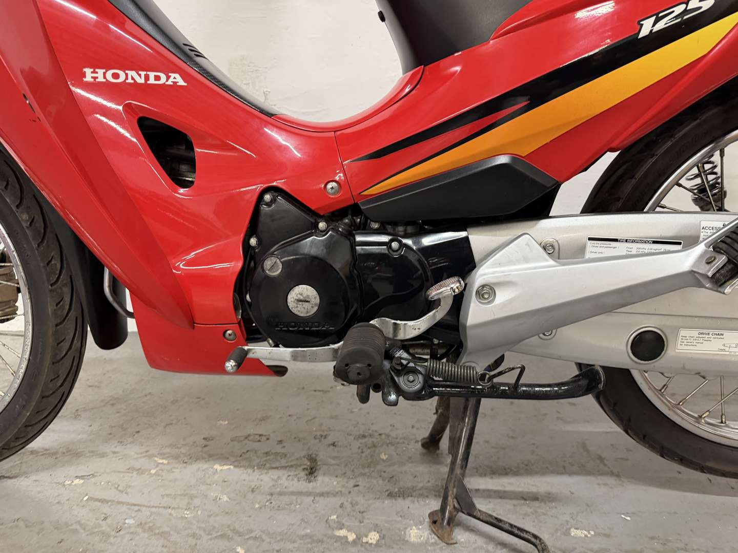 <p>2005 HONDA ANF 125-5</p>