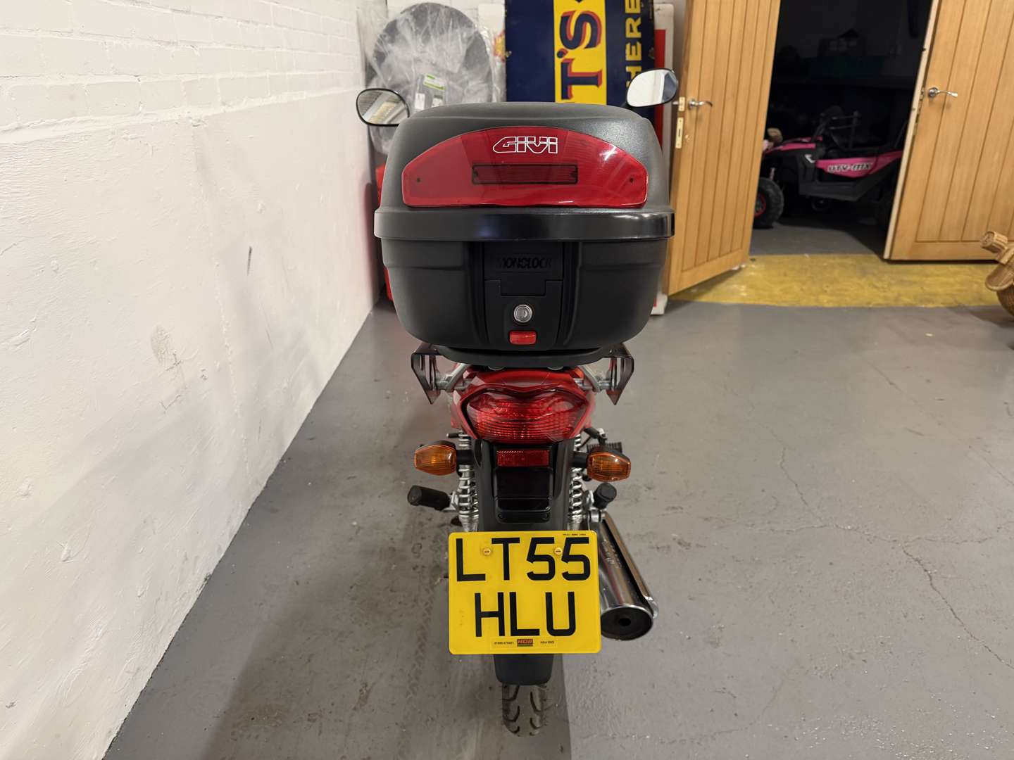 <p>2005 HONDA ANF 125-5</p>