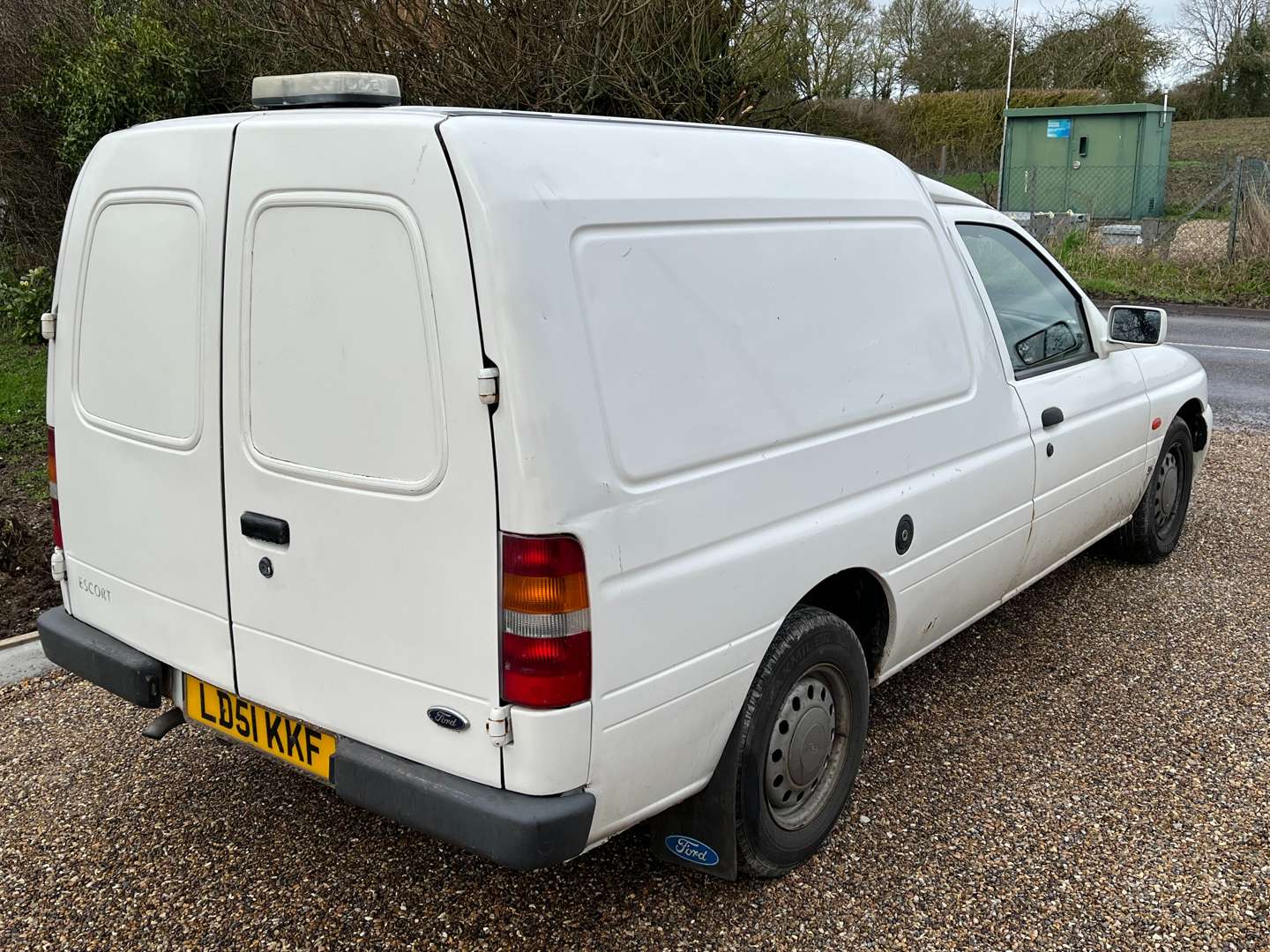 <p>2001 FORD ESCORT VAN 55D</p>