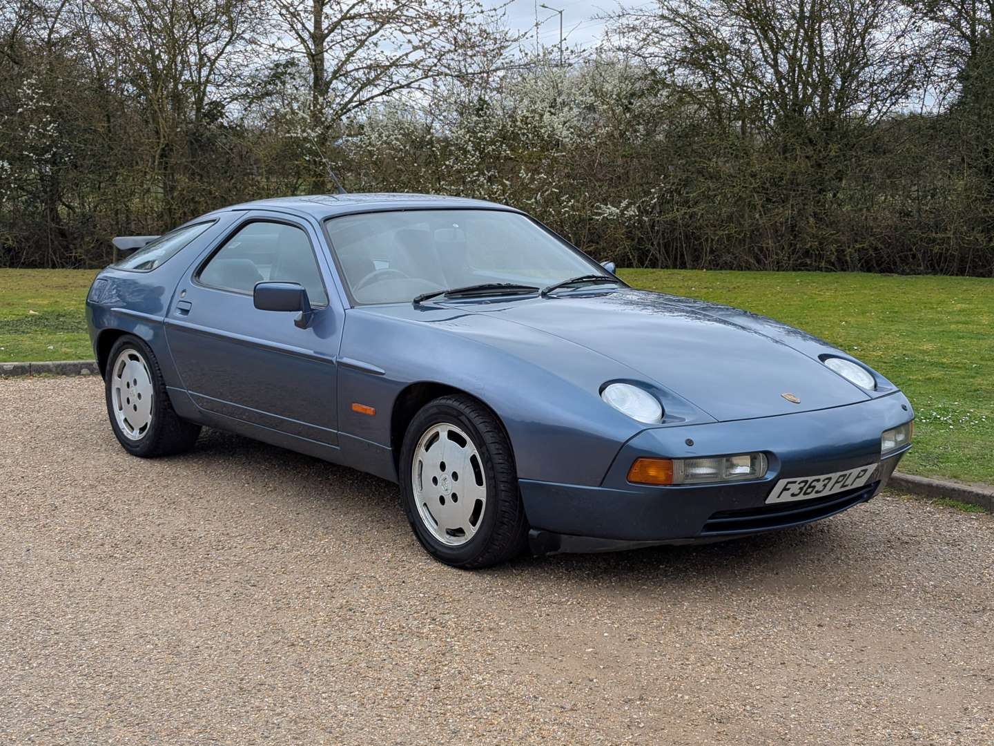 <p>1989 PORSCHE 928 S4 AUTO</p>