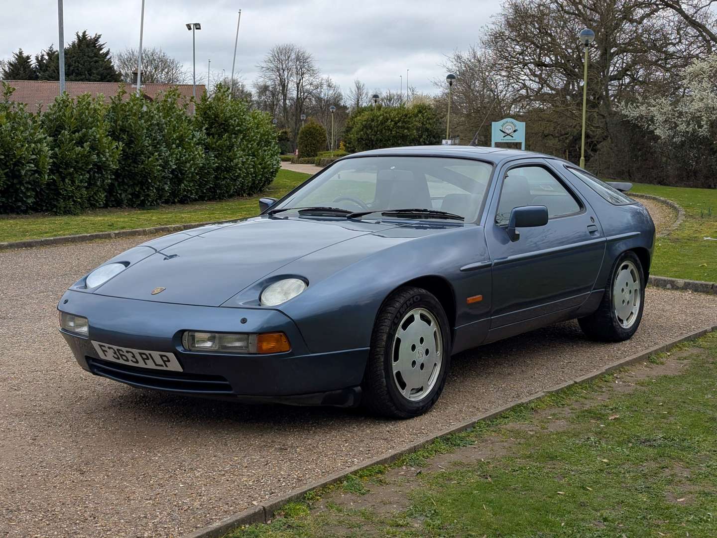 <p>1989 PORSCHE 928 S4 AUTO</p>