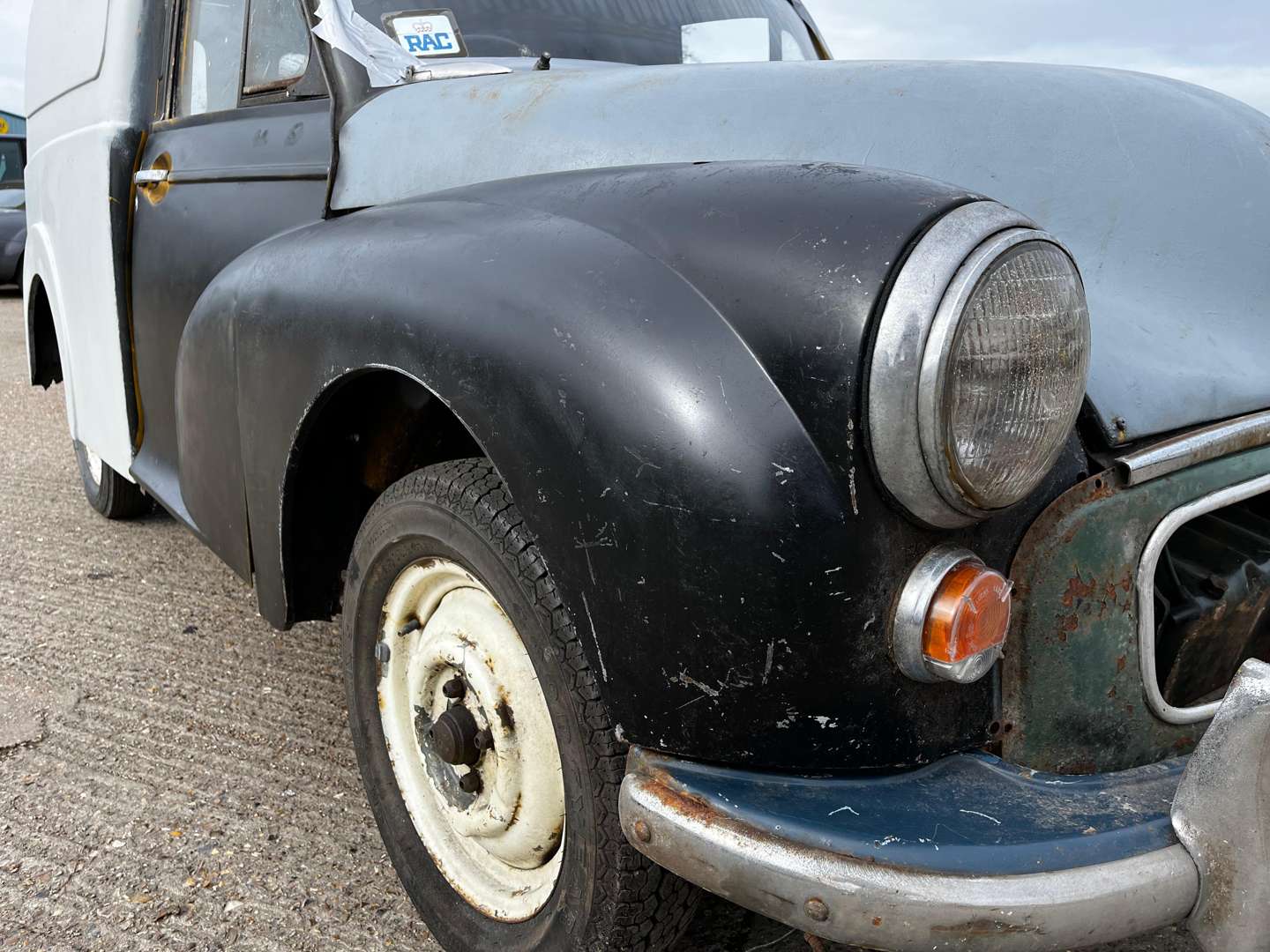 <p>1972 MORRIS 6 CWT VAN</p>