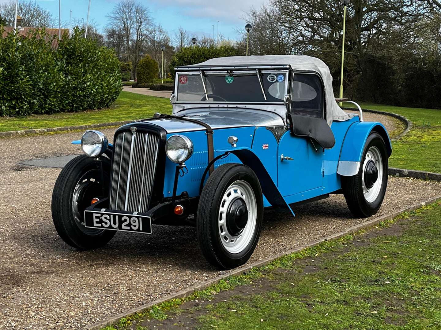 <p>1955 FORD POPULAR SPECIAL</p>