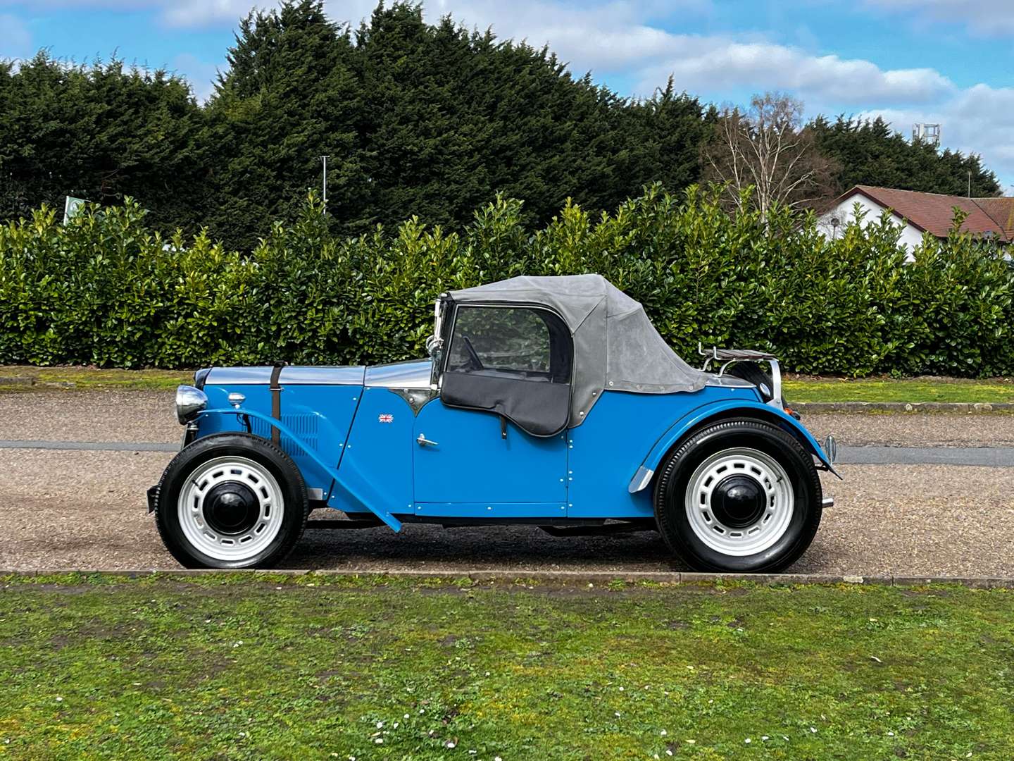 <p>1955 FORD POPULAR SPECIAL</p>