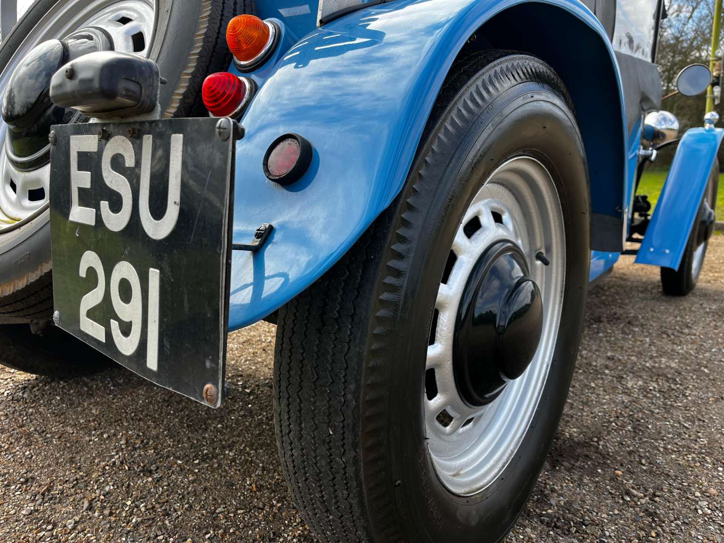 <p>1955 FORD POPULAR SPECIAL</p>