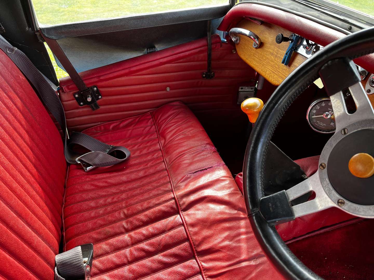 <p>1955 FORD POPULAR SPECIAL</p>