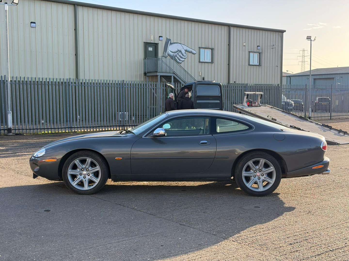 <p>1998 JAGUAR XK8 COUPE AUTO</p>