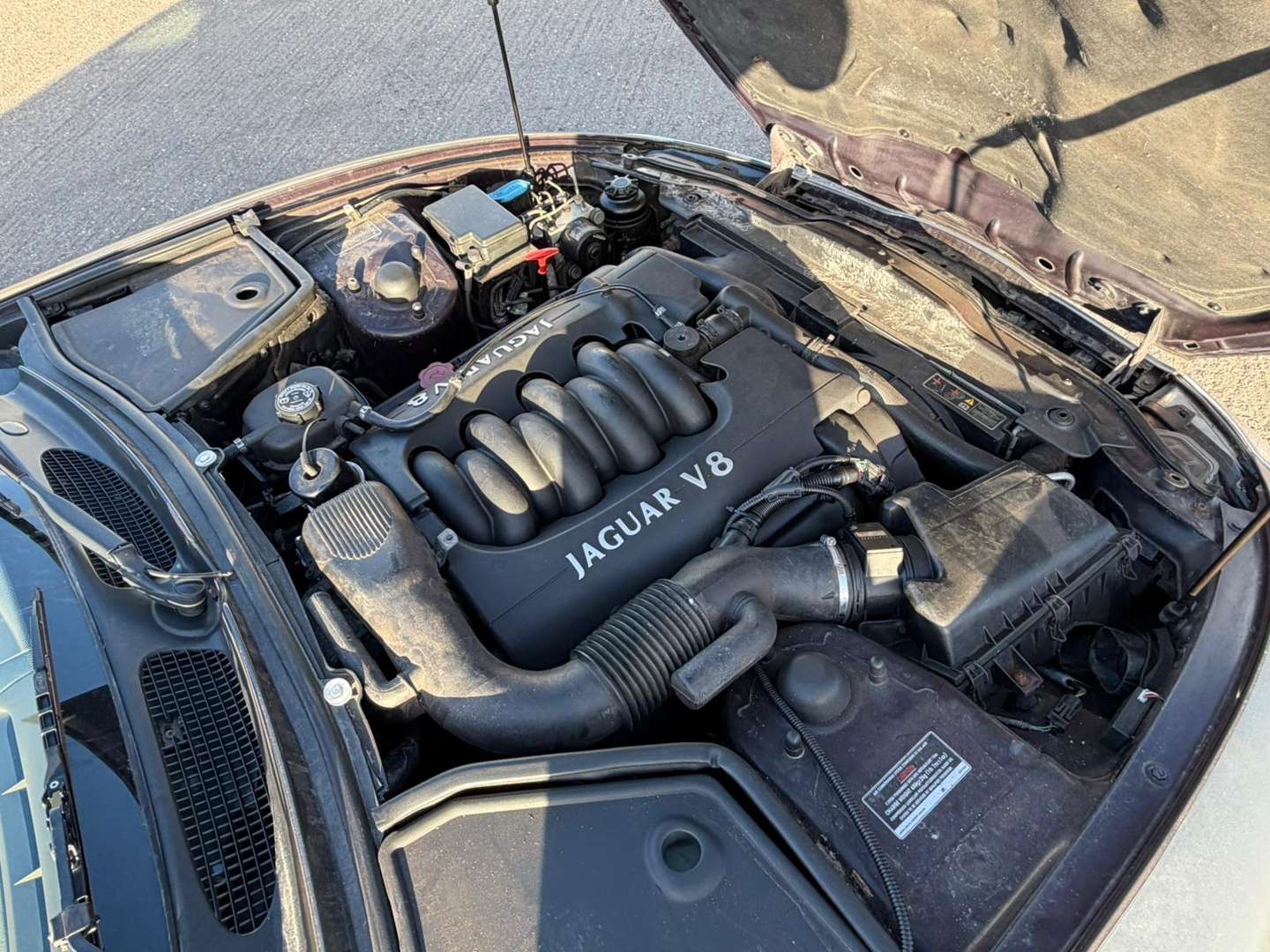 <p>1998 JAGUAR XK8 COUPE AUTO</p>