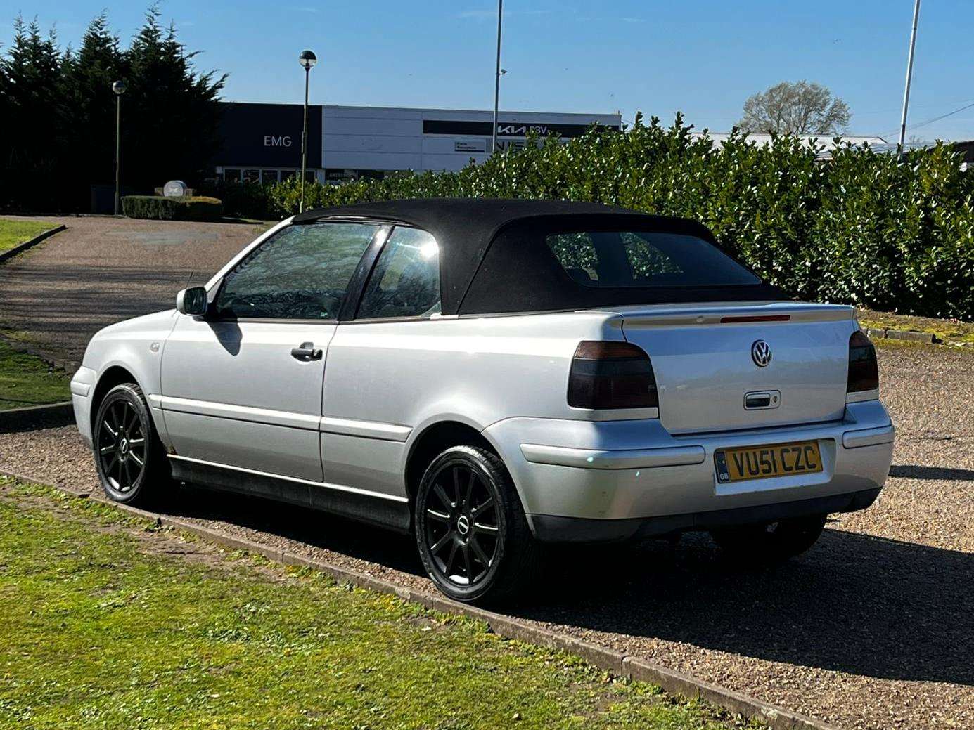 <p>2001 VW GOLF CABRIOLET</p>