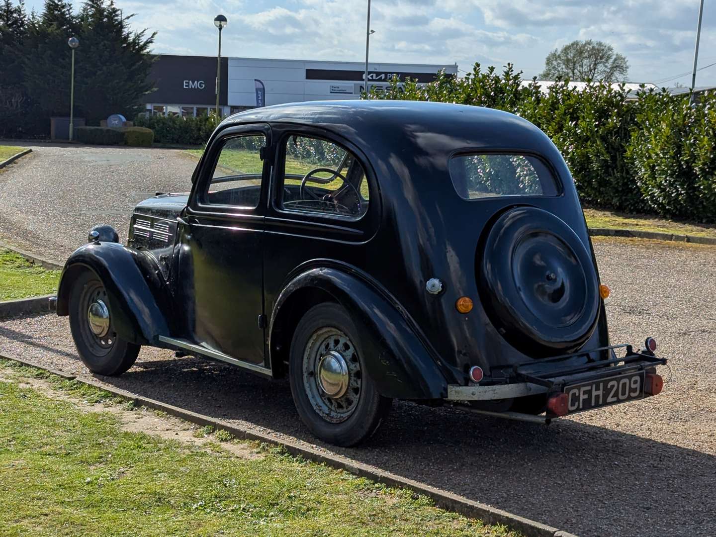 <p>1938 STANDARD FLYING 9</p>
