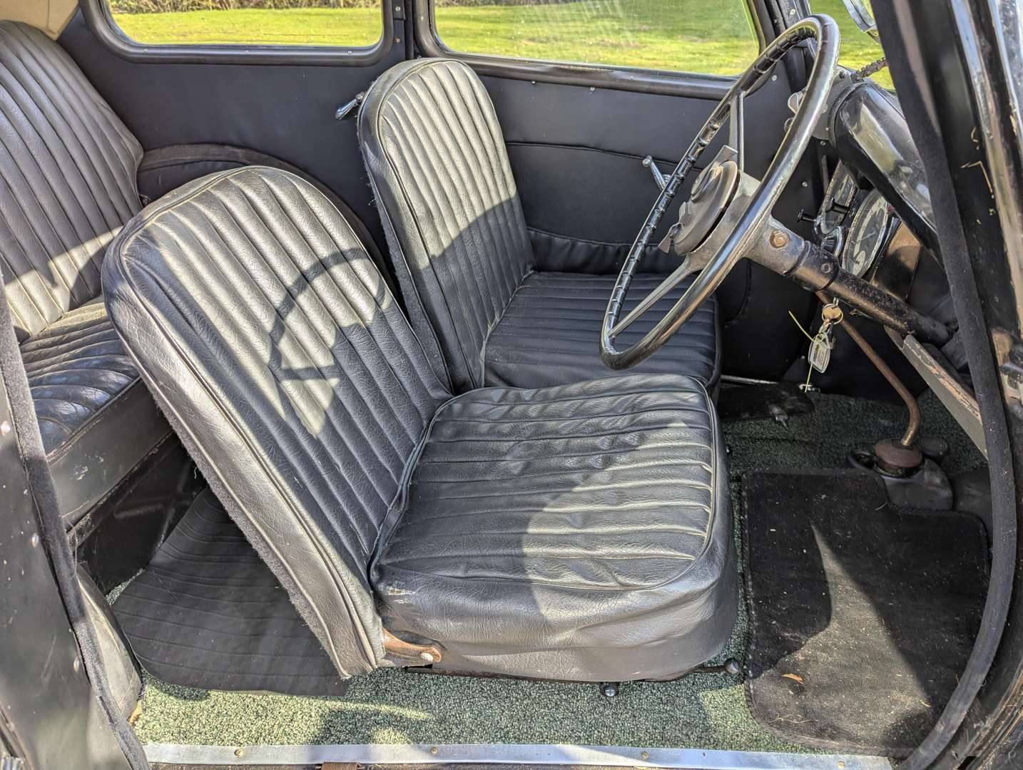 <p>1938 STANDARD FLYING 9</p>