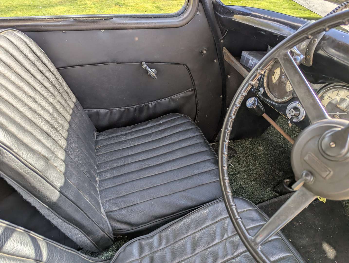 <p>1938 STANDARD FLYING 9</p>