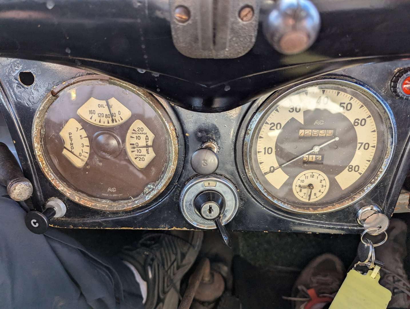 <p>1938 STANDARD FLYING 9</p>