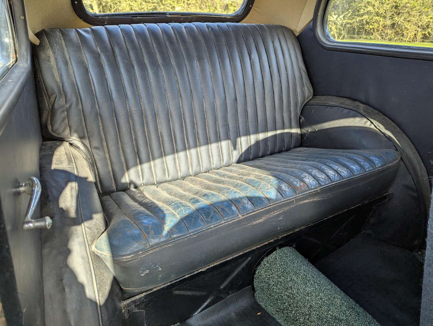 <p>1938 STANDARD FLYING 9</p>