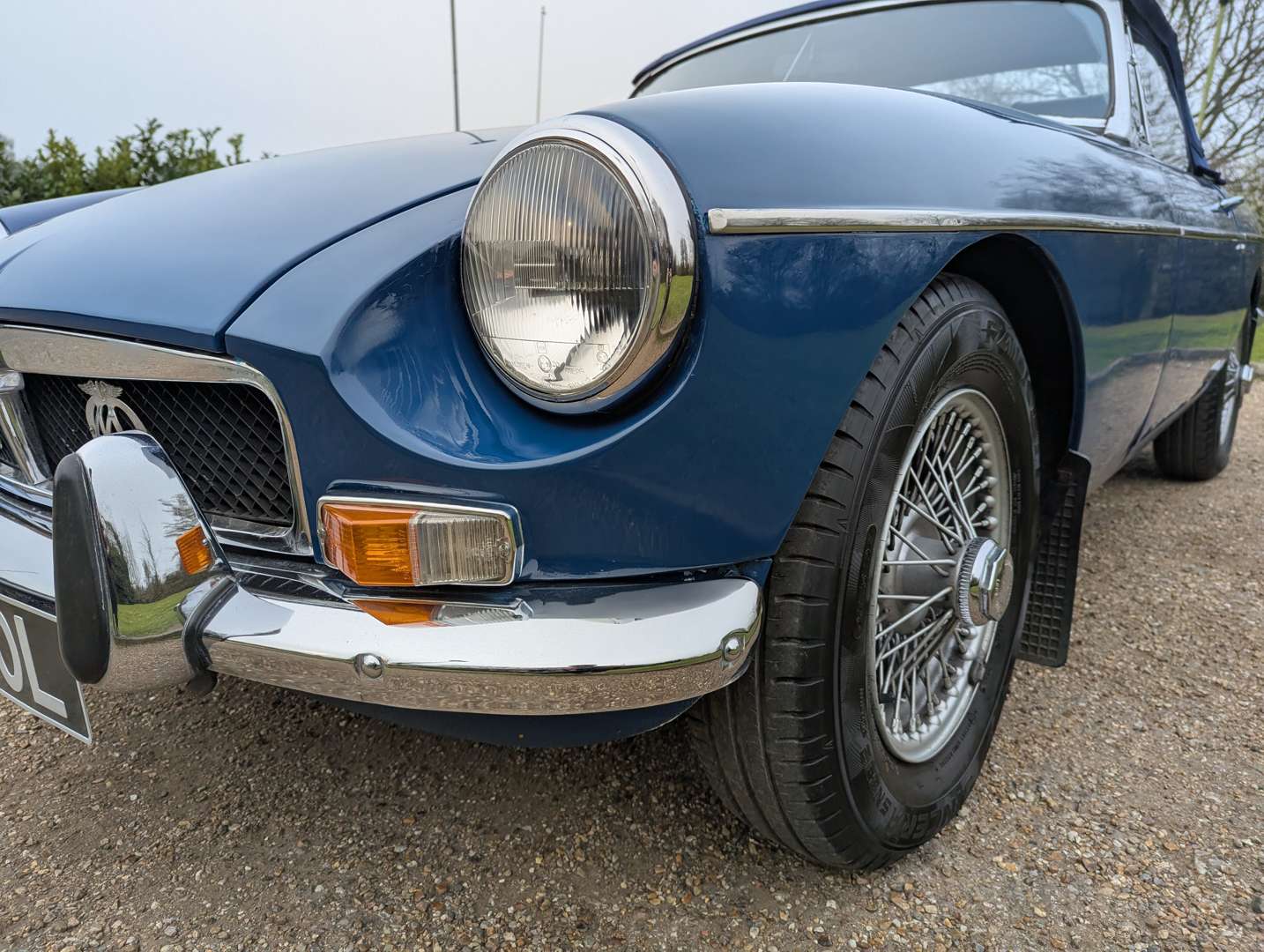 <p>1972 MG B ROADSTER</p>