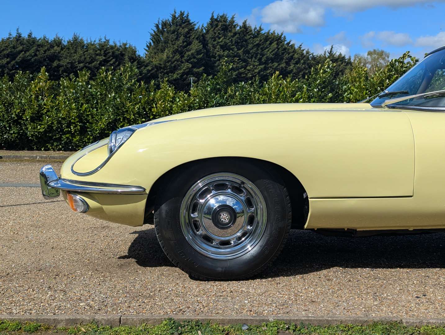 <p>1970 JAGUAR E-TYPE &nbsp;4.2 FHC SIII&nbsp;</p>