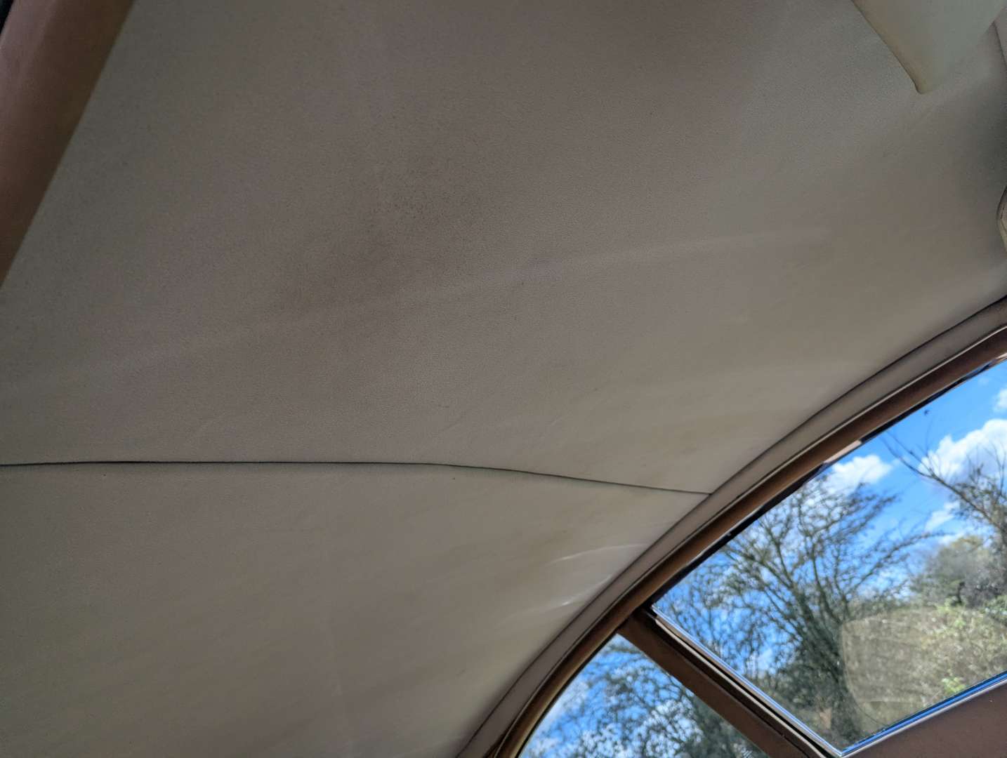 <p>1970 JAGUAR E-TYPE &nbsp;4.2 FHC SIII&nbsp;</p>