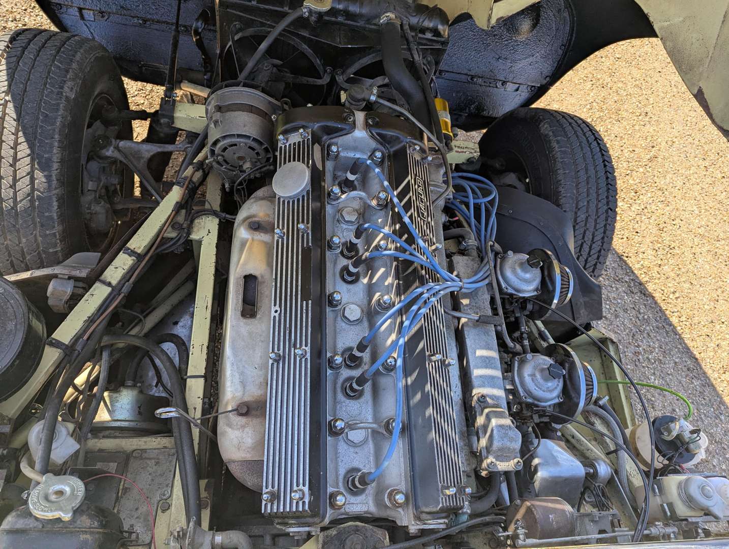 <p>1970 JAGUAR E-TYPE &nbsp;4.2 FHC SIII&nbsp;</p>