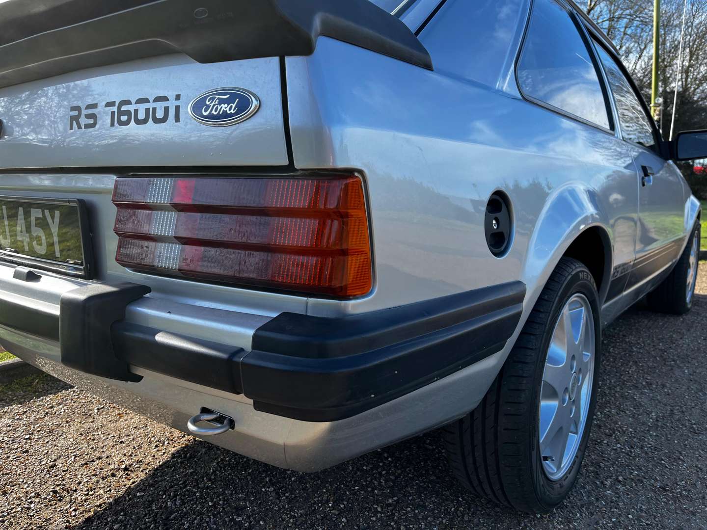 <p>1982 FORD ESCORT RS 1600I</p>