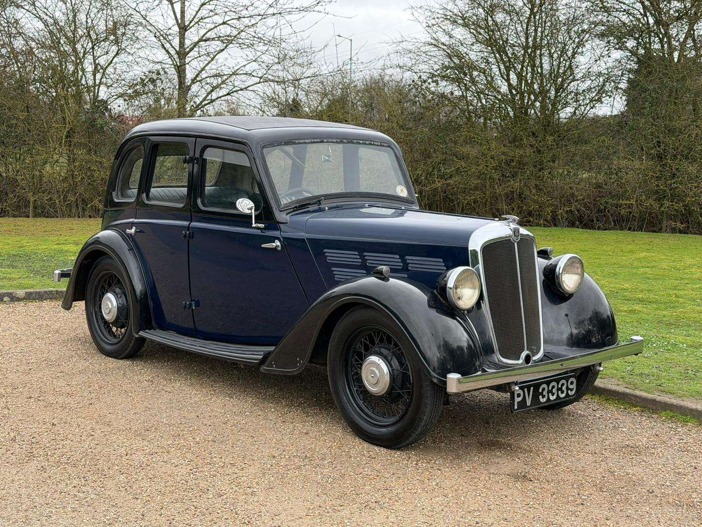 <p>1936 MORRIS 10</p>
