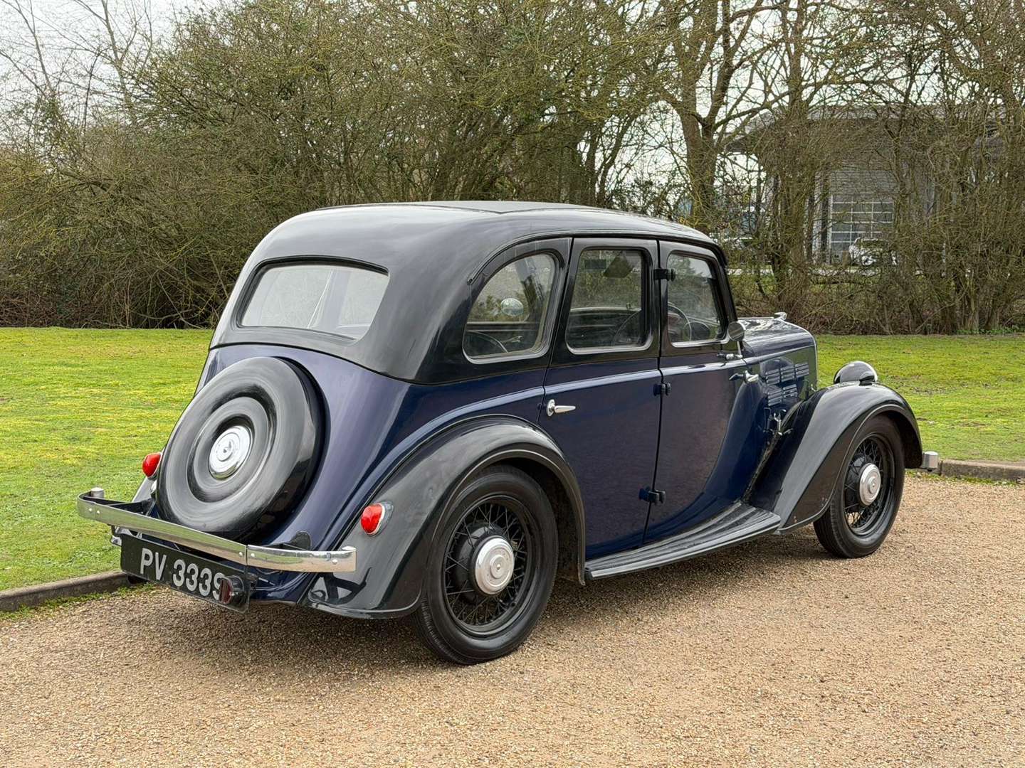 <p>1936 MORRIS 10</p>