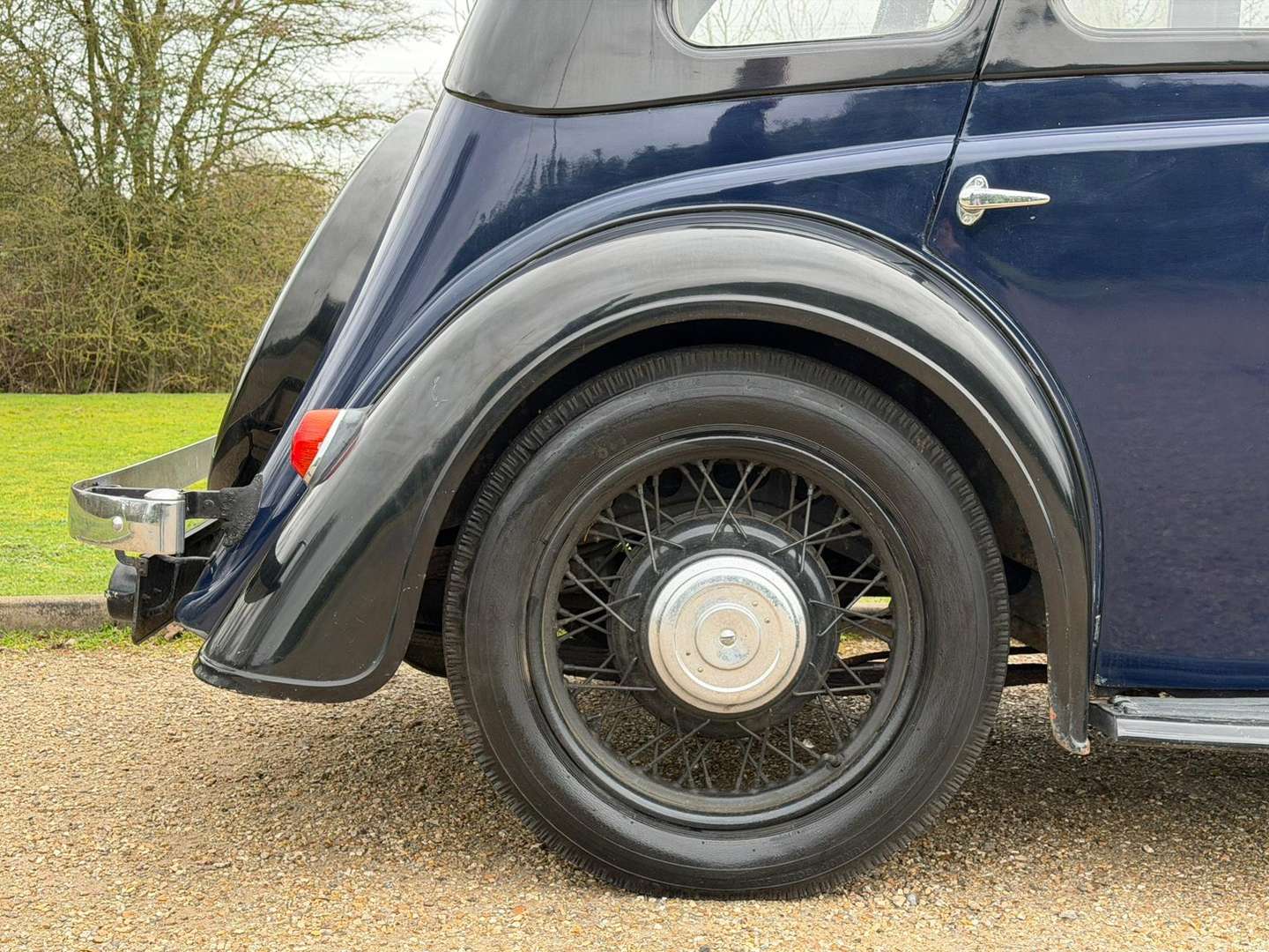 <p>1936 MORRIS 10</p>