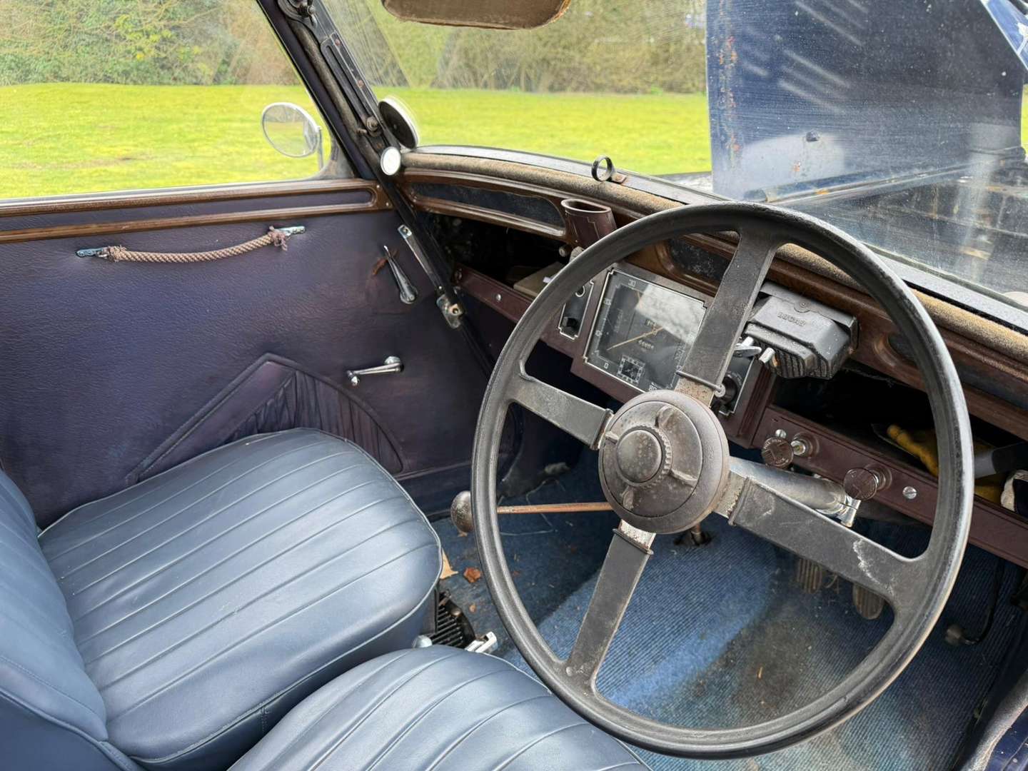 <p>1936 MORRIS 10</p>