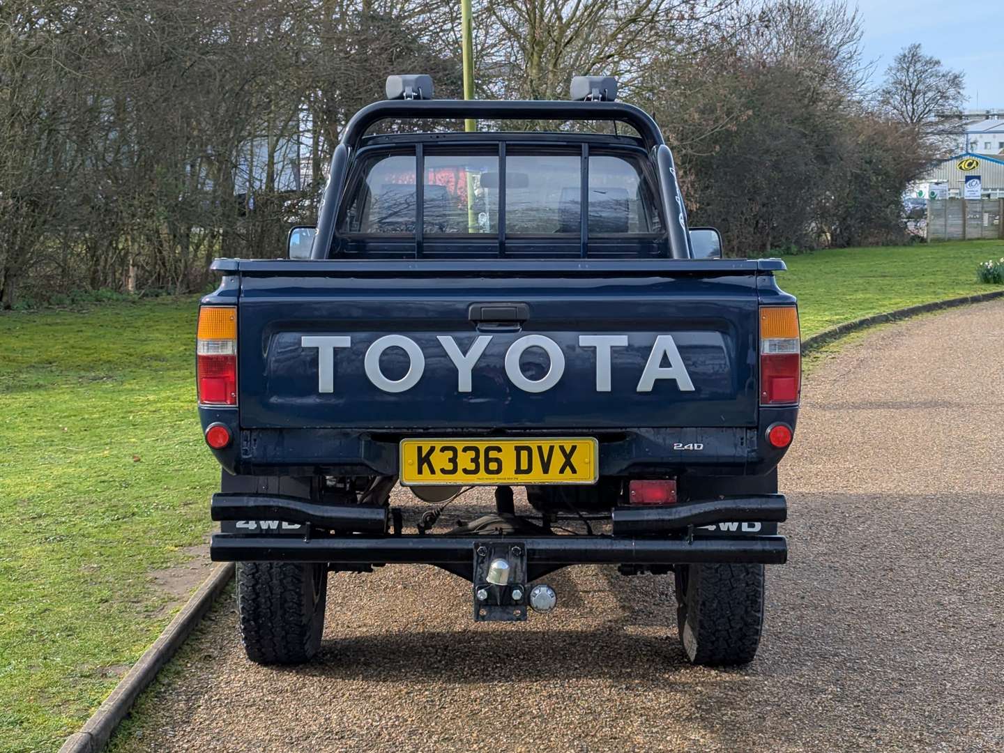 <p>1992 TOYOTA HI-LUX 4X4 DIESEL</p>