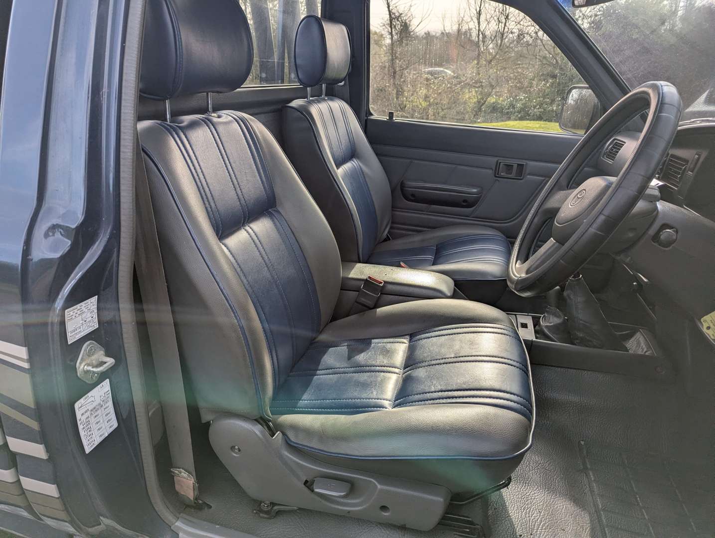 <p>1992 TOYOTA HI-LUX 4X4 DIESEL</p>