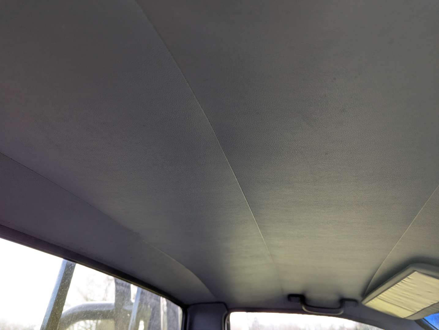 <p>1992 TOYOTA HI-LUX 4X4 DIESEL</p>