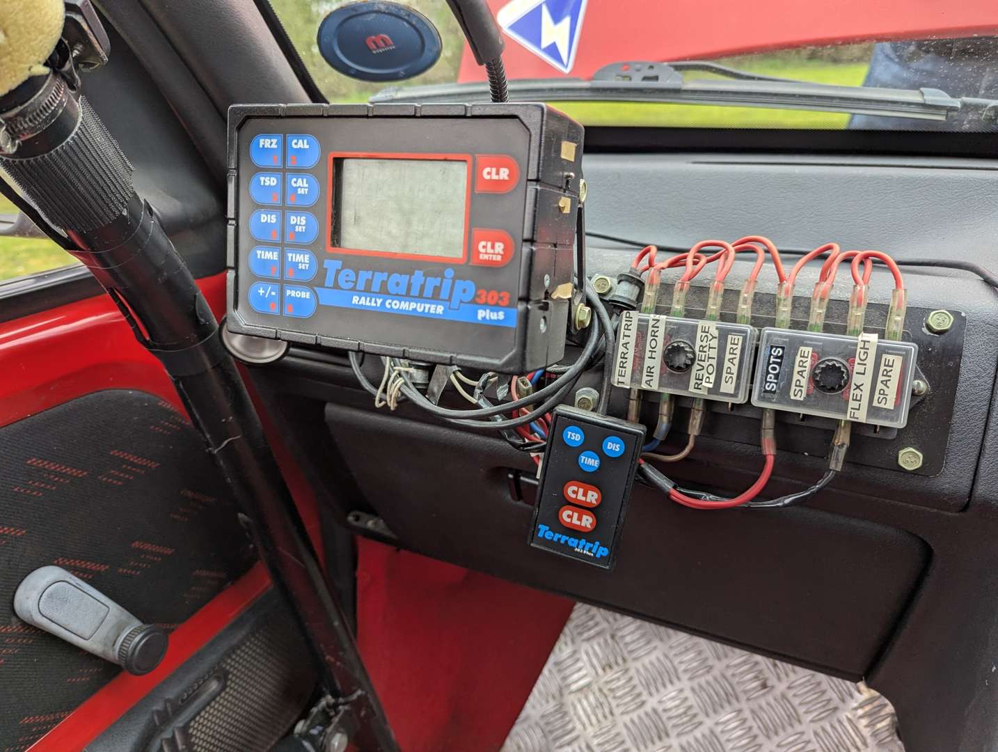 <p>1994 PEUGEOT 106 RALLYE</p>