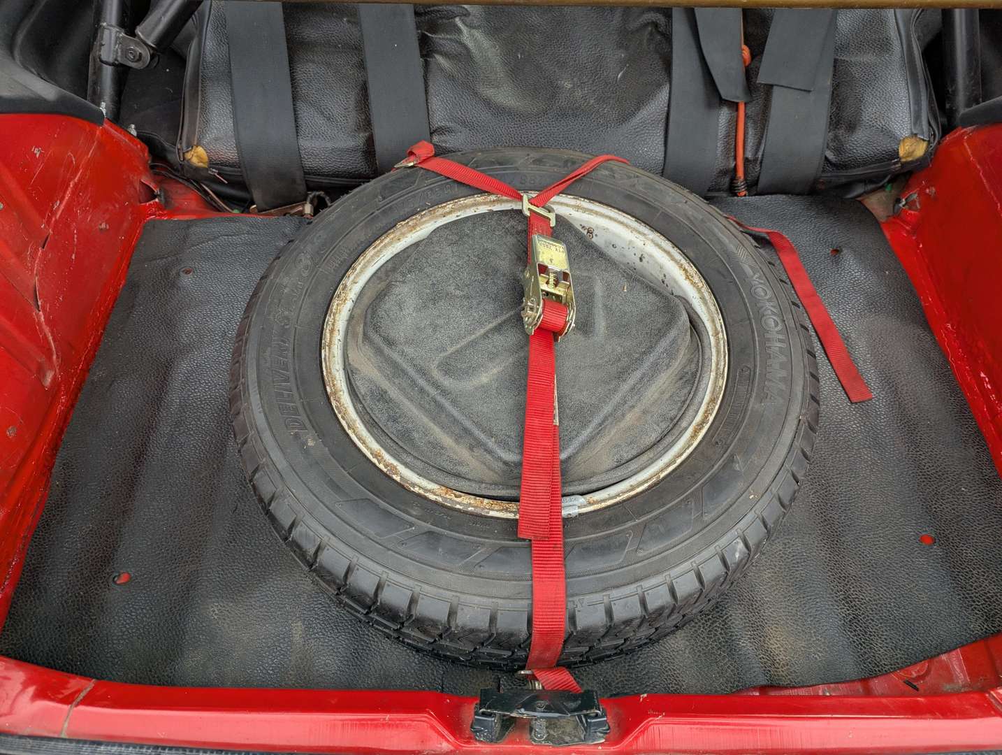 <p>1994 PEUGEOT 106 RALLYE</p>