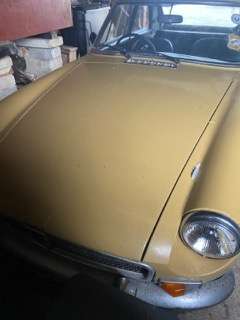 <p>1973 MG B GT - ONE REGISTERED OWNER</p>