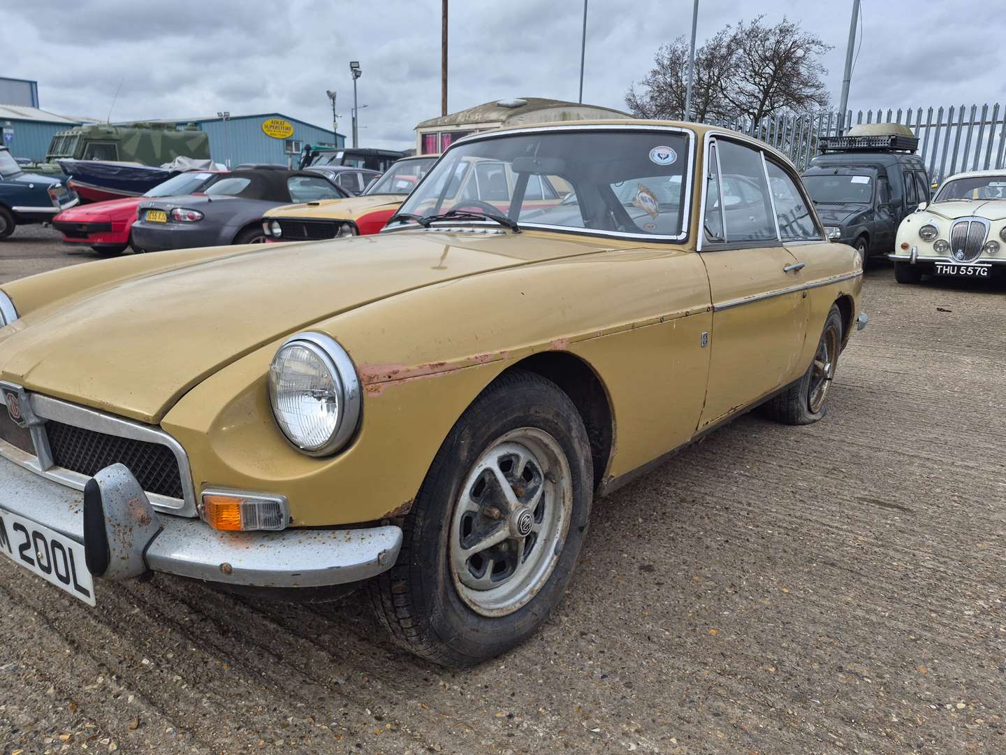 <p>1973 MG B GT - ONE REGISTERED OWNER</p>