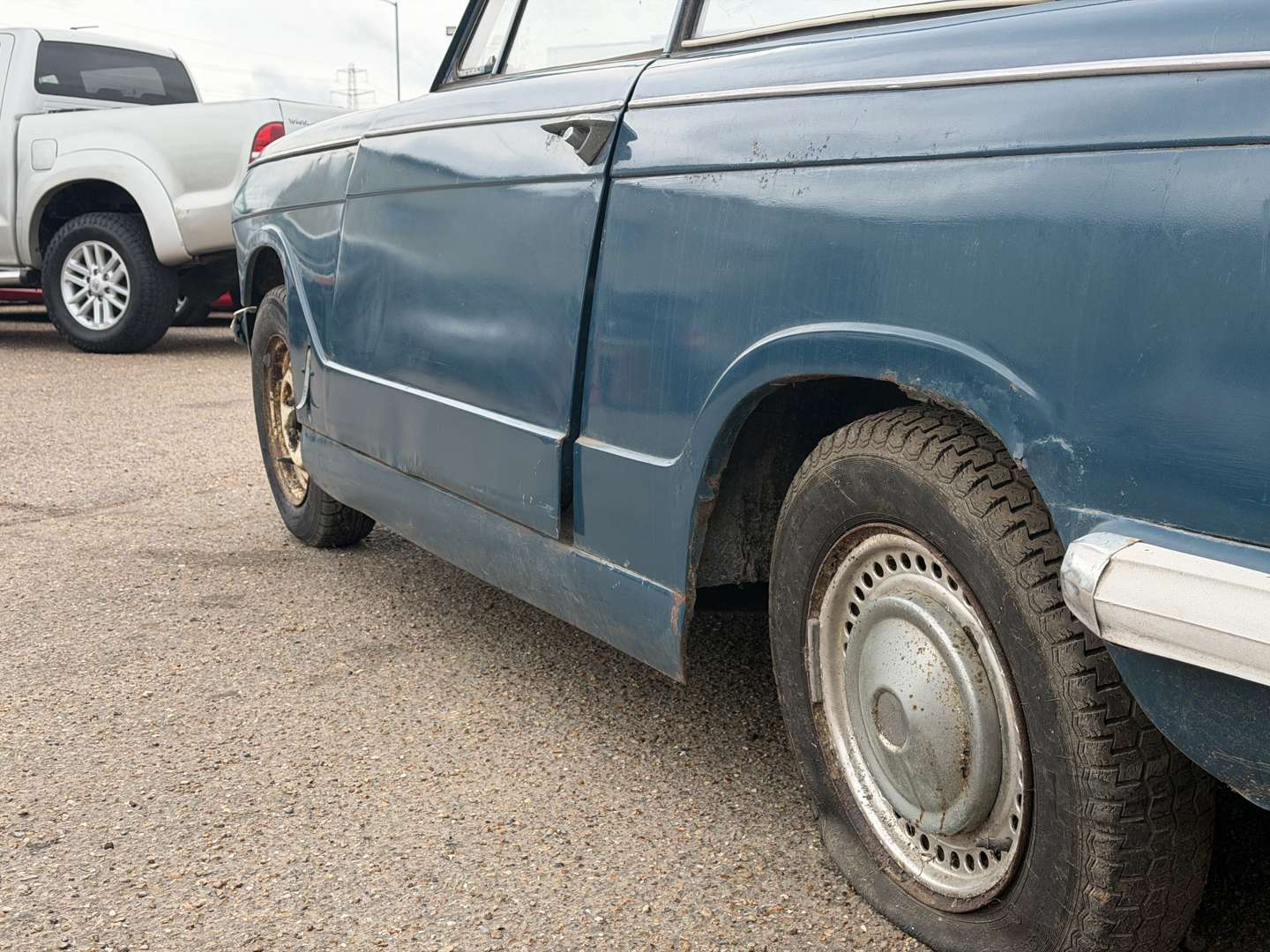 <p>1968 TRIUMPH HERALD SALOON</p>