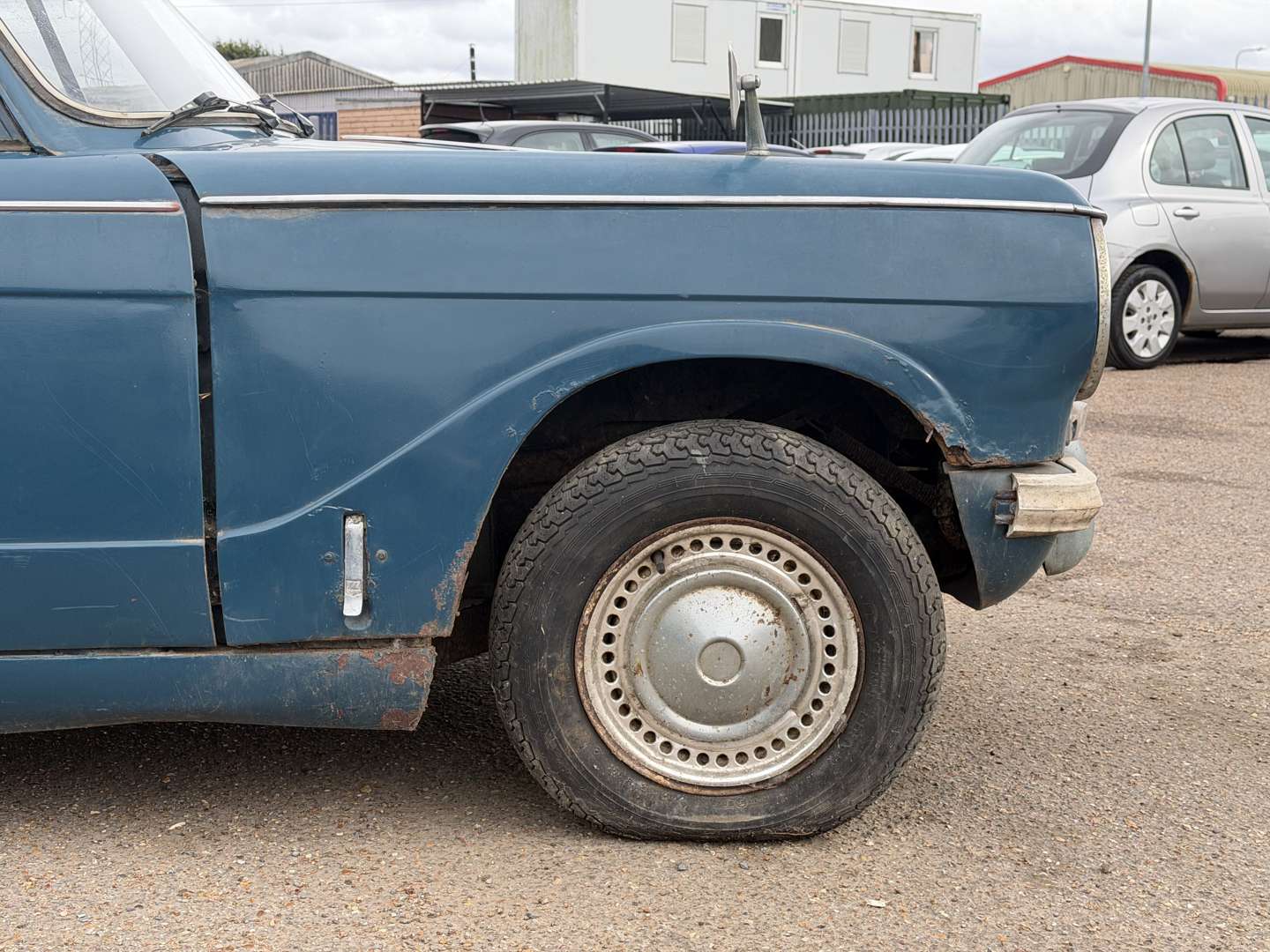 <p>1968 TRIUMPH HERALD SALOON</p>