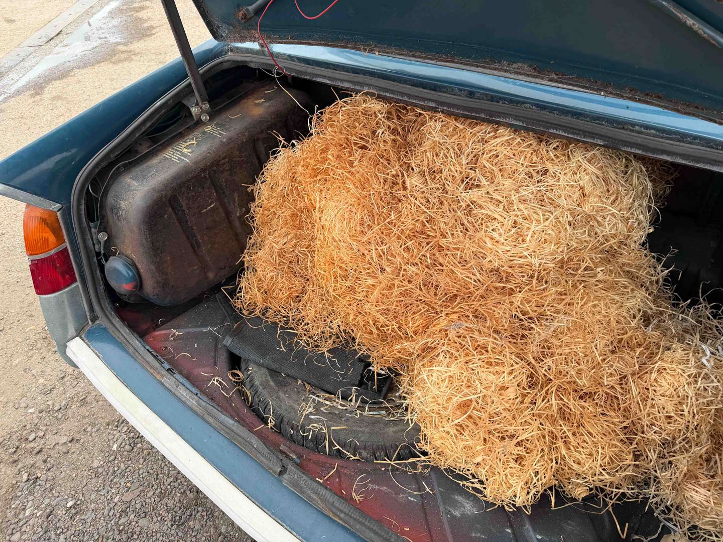 <p>1968 TRIUMPH HERALD SALOON</p>