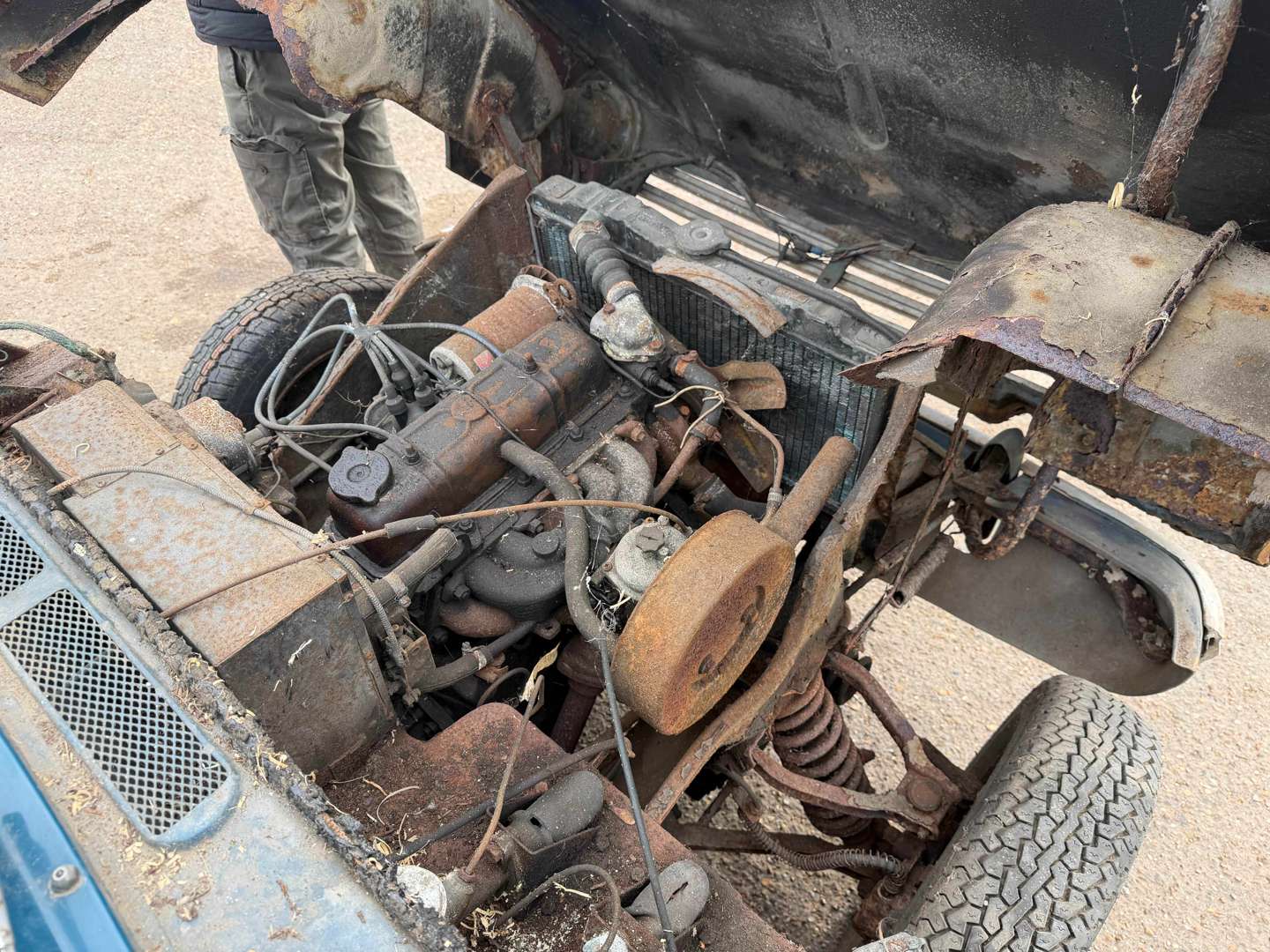 <p>1968 TRIUMPH HERALD SALOON</p>