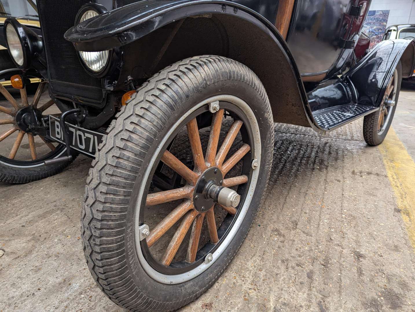 <p>1918 FORD MODEL T DOCTORS COUPE</p>