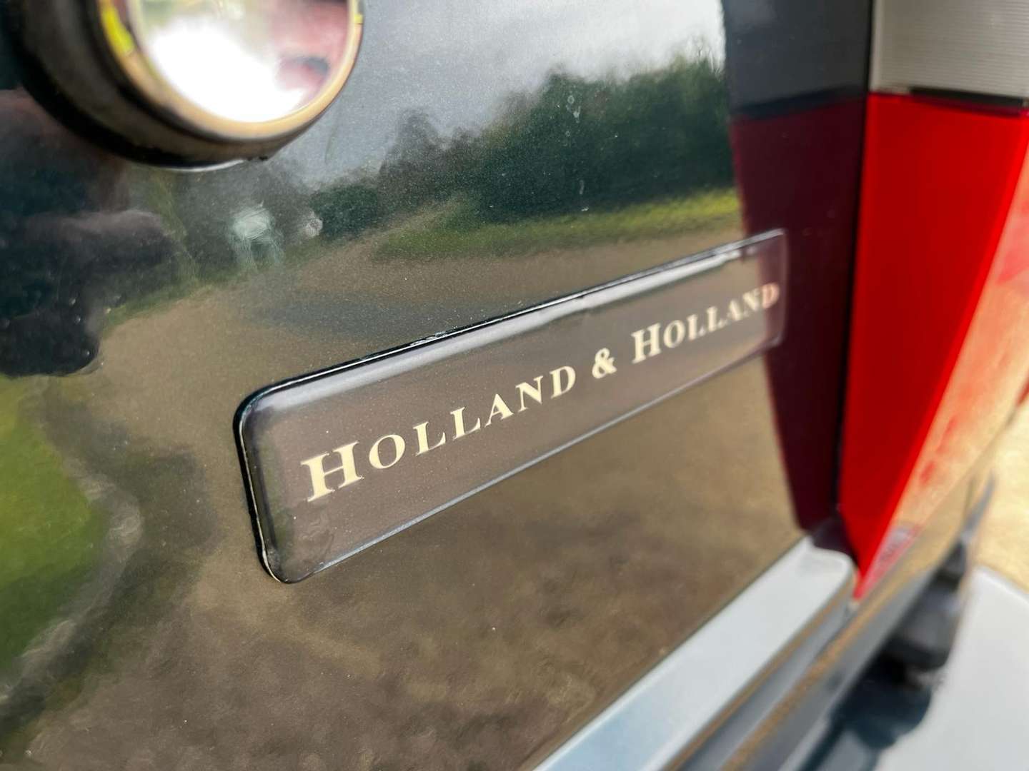 <p>2000 RANGE ROVER HSE AUTO</p>