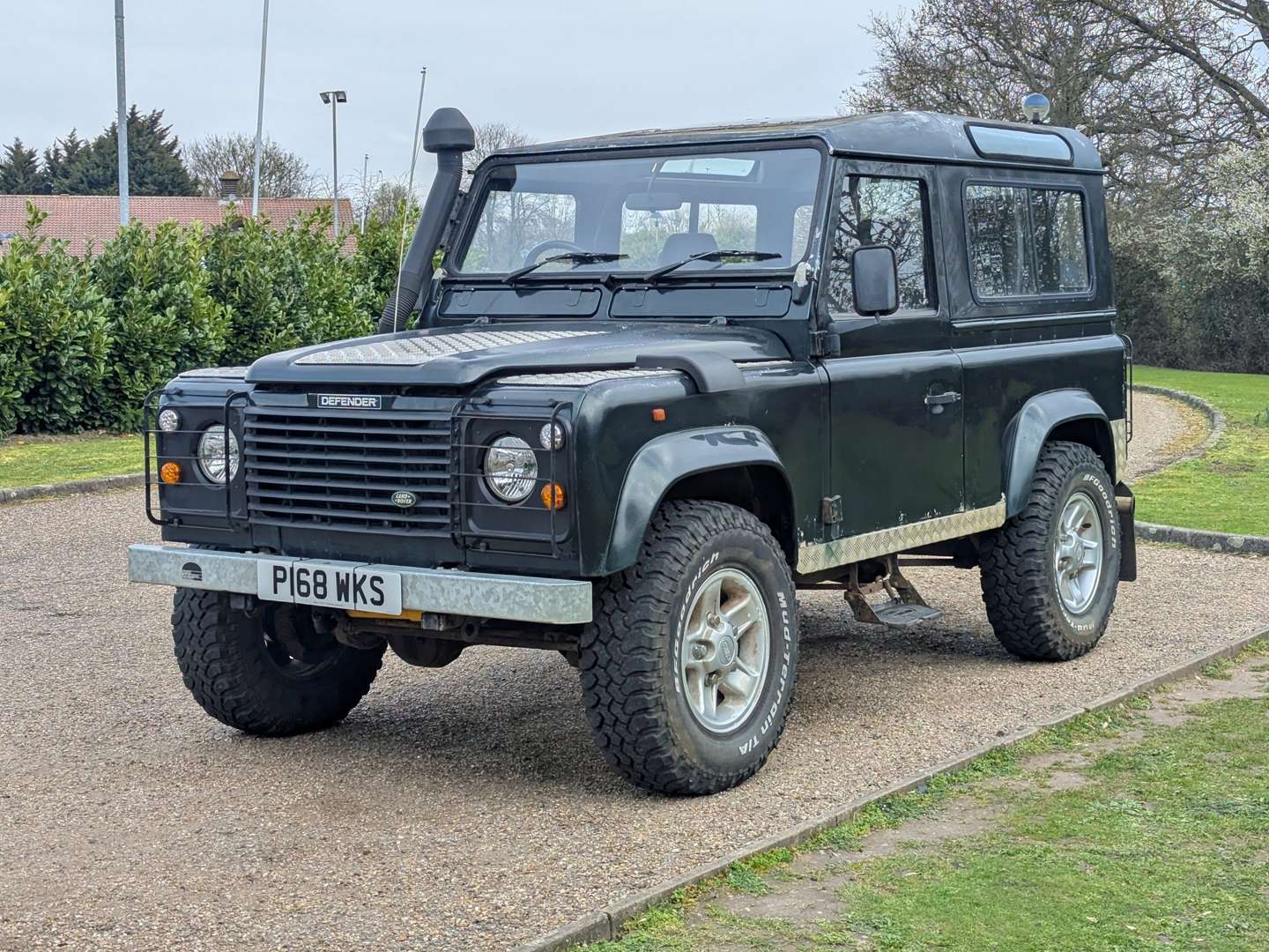 <p>1996 LAND ROVER DEFENDER 90 TDI</p>