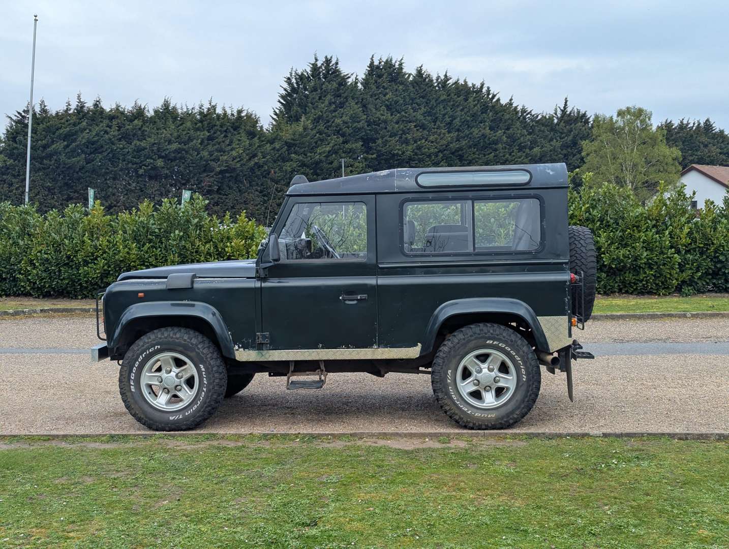 <p>1996 LAND ROVER DEFENDER 90 TDI</p>