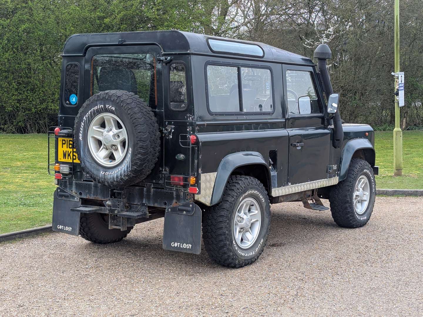 <p>1996 LAND ROVER DEFENDER 90 TDI</p>